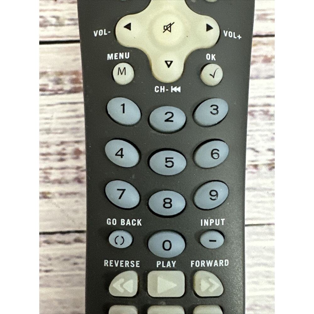 RCA Universal Remote Control RCR312WR R20052 4137EW Tested - Picture 5 of 8